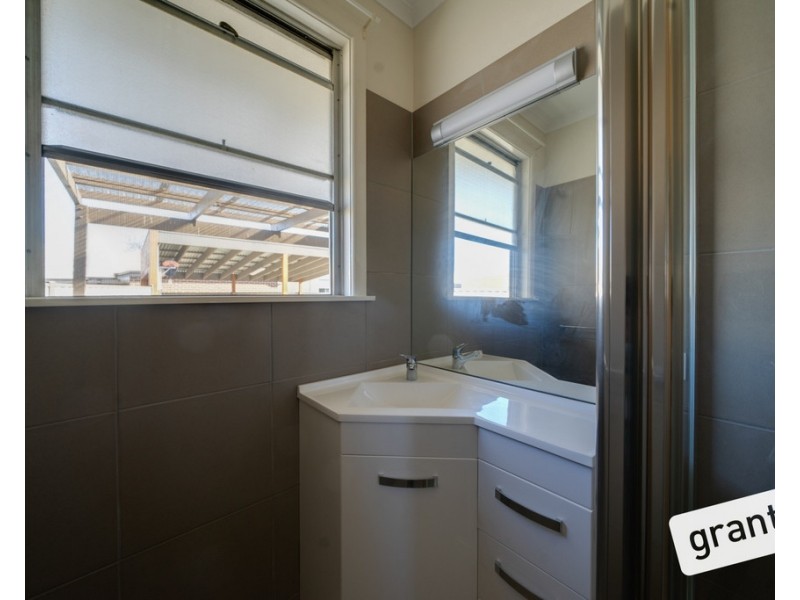 3/27 Henry Street, Koo Wee Rup VIC 3981