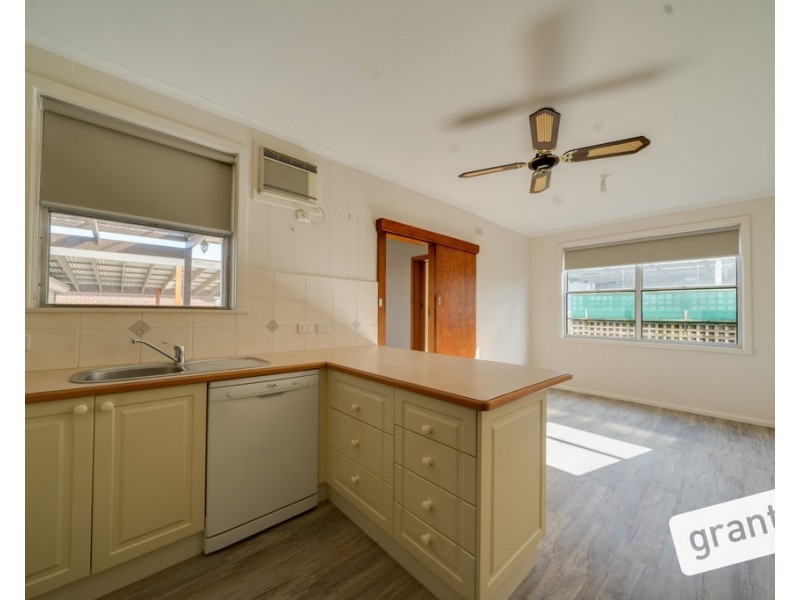 3/27 Henry Street, Koo Wee Rup VIC 3981