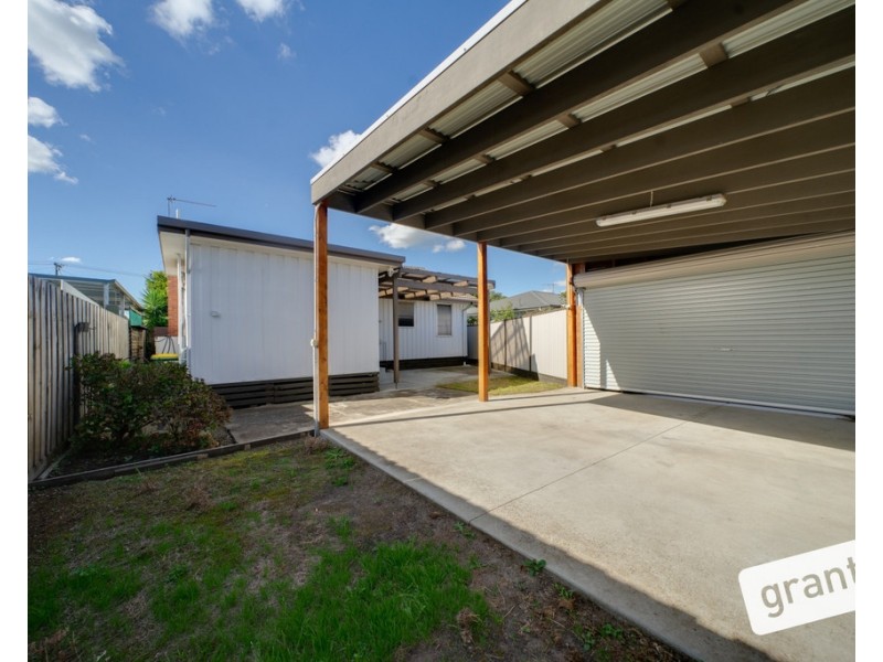 3/27 Henry Street, Koo Wee Rup VIC 3981