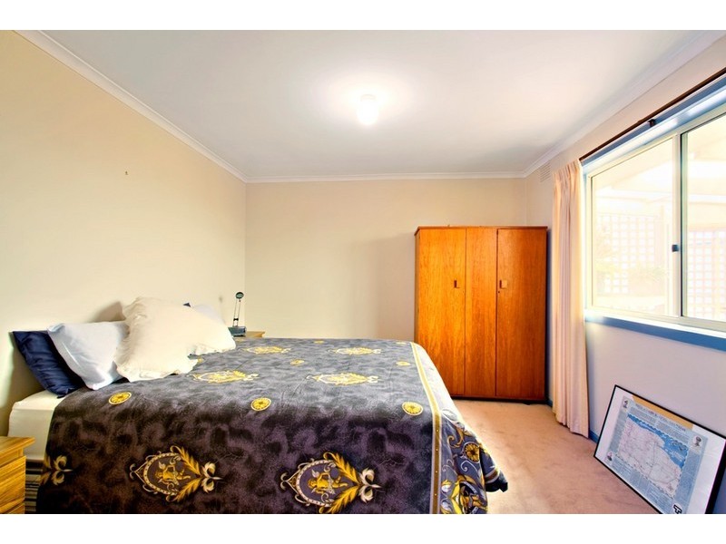 4 Ryecroft Court, Noble Park North VIC 3174