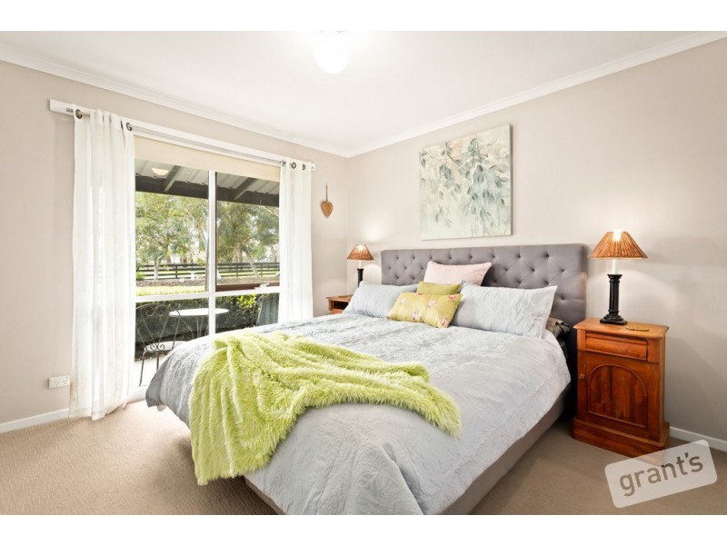 5 Cameron Road, Heath Hill VIC 3981