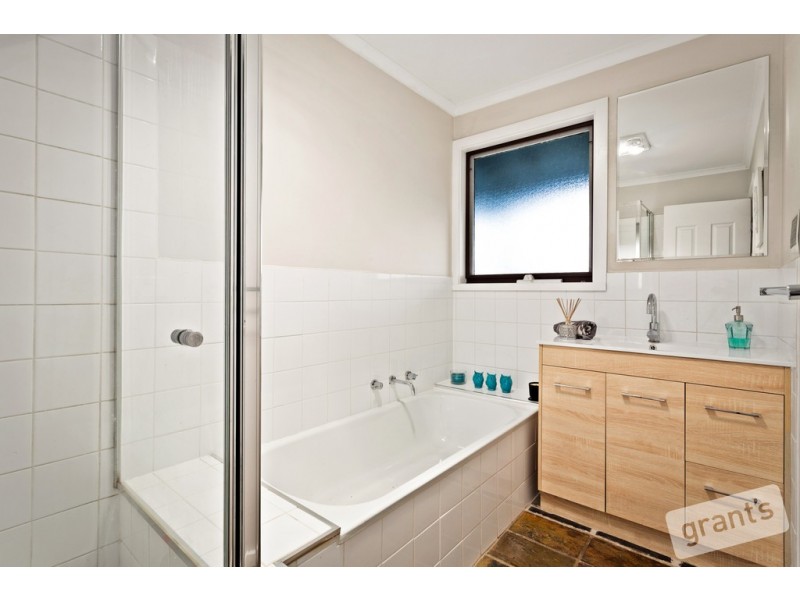 5 Cameron Road, Heath Hill VIC 3981