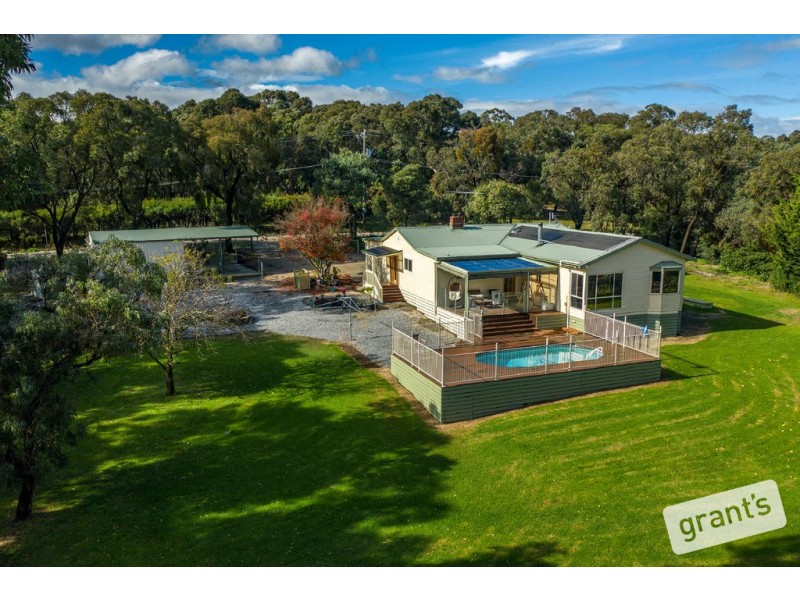 29 Turramurra Road, Maryknoll VIC 3812