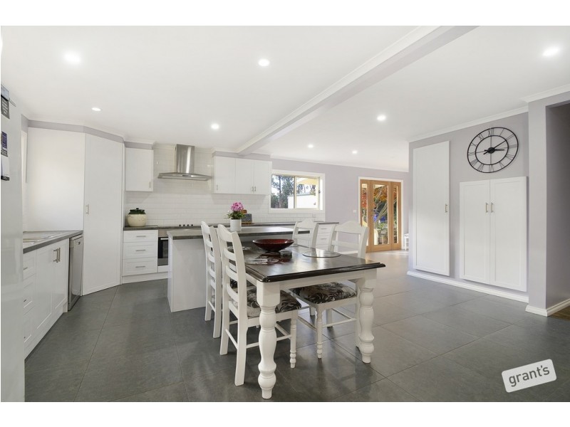 29 Turramurra Road, Maryknoll VIC 3812