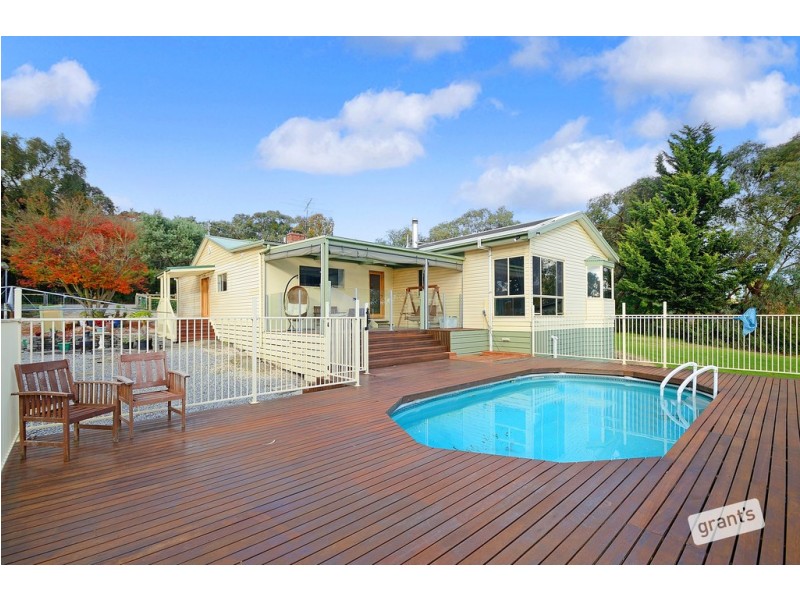 29 Turramurra Road, Maryknoll VIC 3812