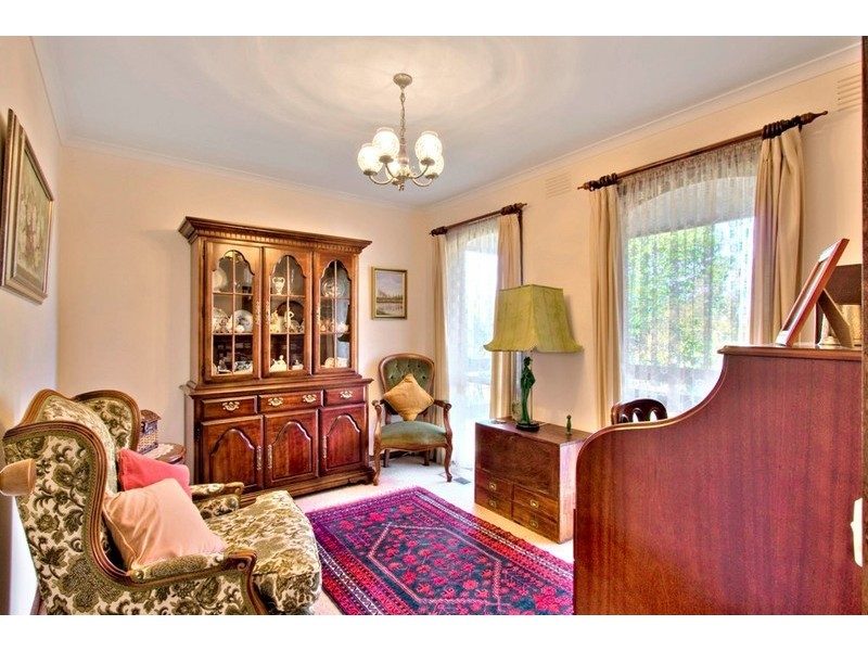 43 Alderbrook Ave, Mulgrave VIC 3170