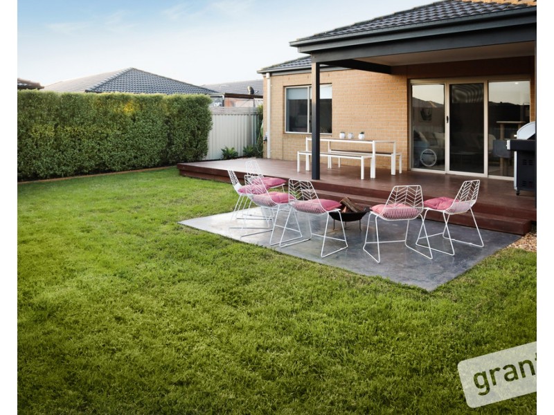 63 Victory Drive, Pakenham VIC 3810