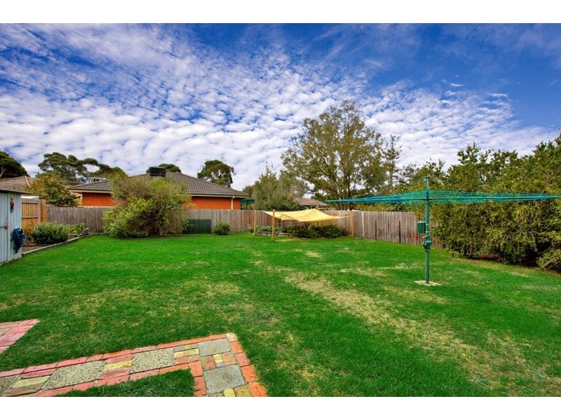 3 Lee Ave, Springvale VIC 3171