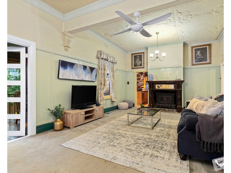 7 George Street, Bunyip VIC 3815