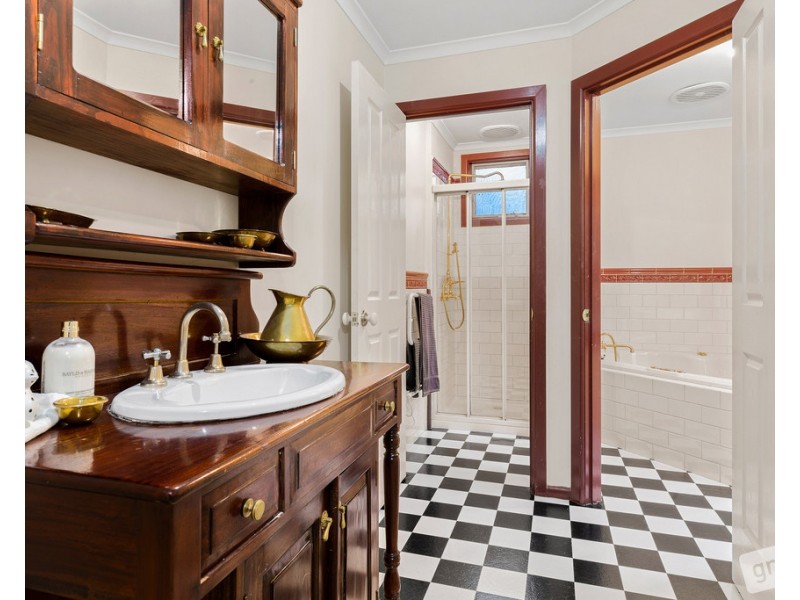 7 George Street, Bunyip VIC 3815