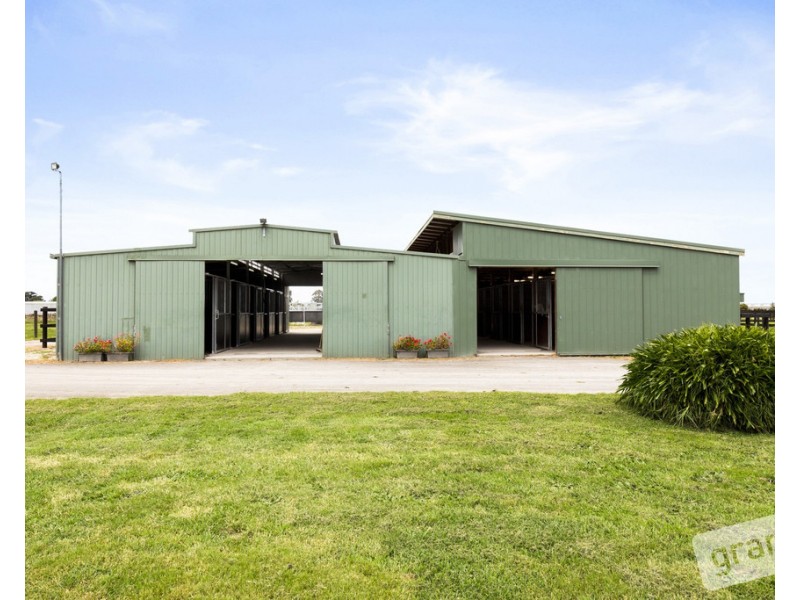 225 Bunyip Modella Road, Bunyip VIC 3815