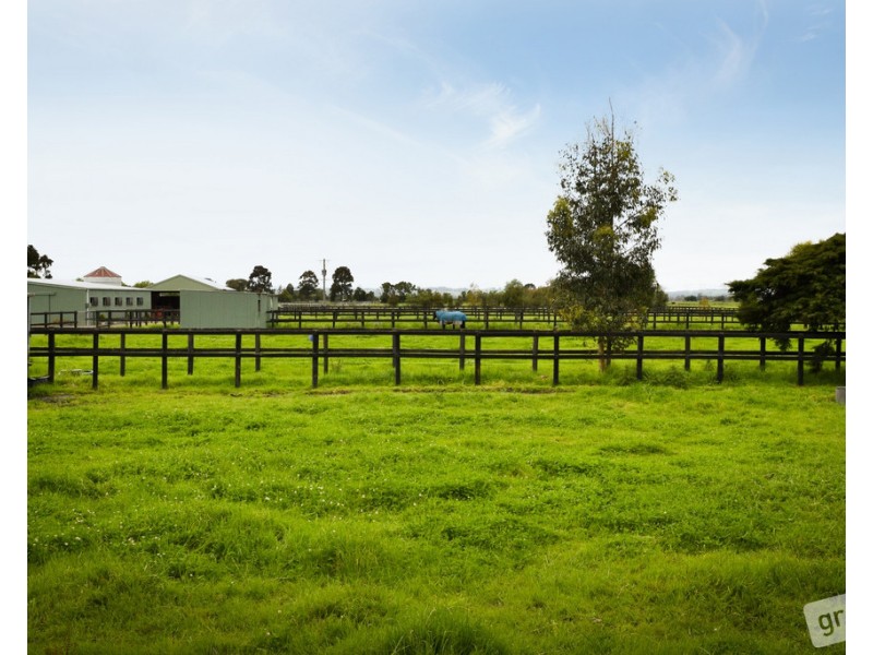 225 Bunyip Modella Road, Bunyip VIC 3815