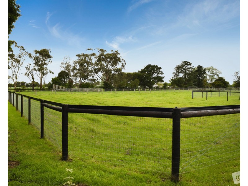 225 Bunyip Modella Road, Bunyip VIC 3815