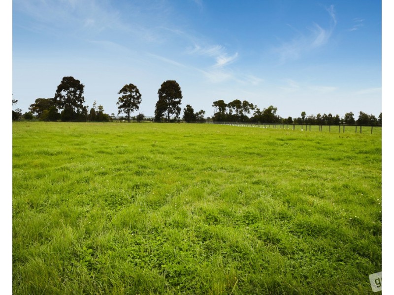 225 Bunyip Modella Road, Bunyip VIC 3815