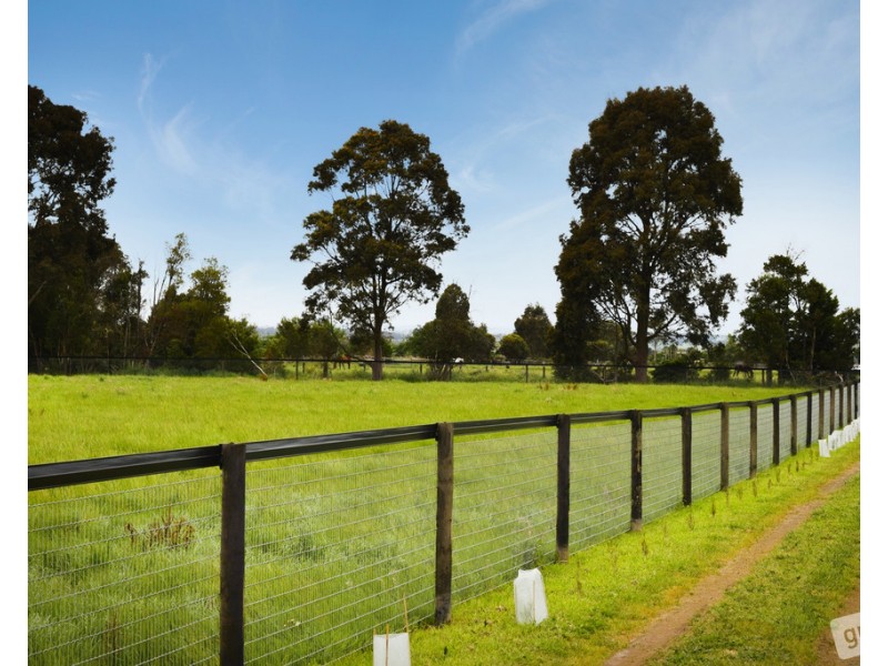 225 Bunyip Modella Road, Bunyip VIC 3815