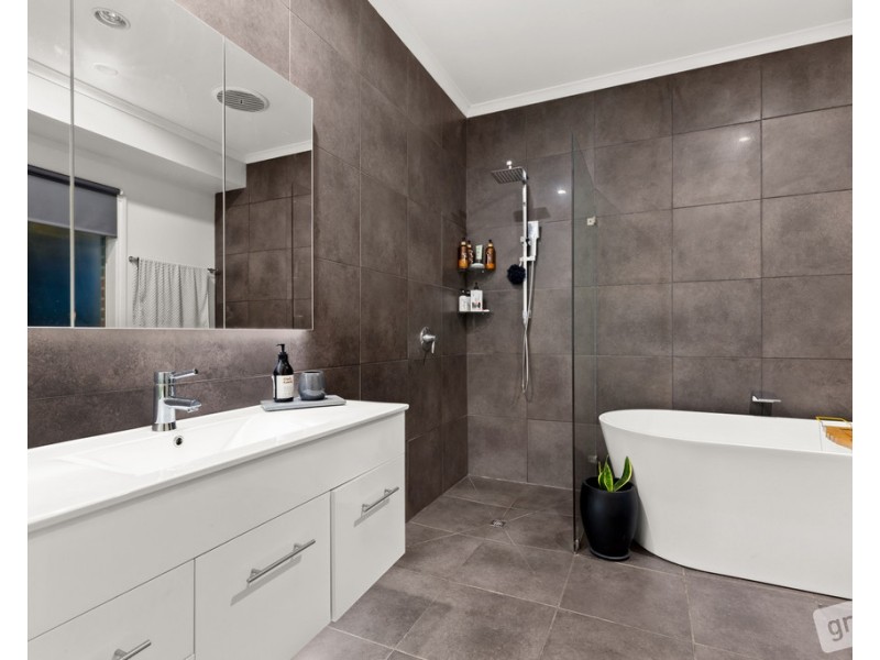 70 Mortimer Road, Tynong North VIC 3813