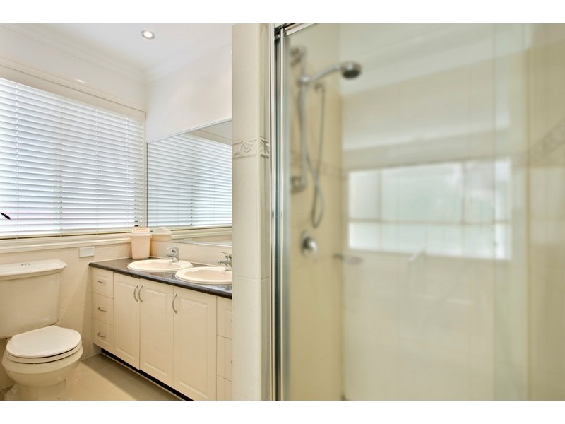 15 Ardgower Road, Noble Park VIC 3174