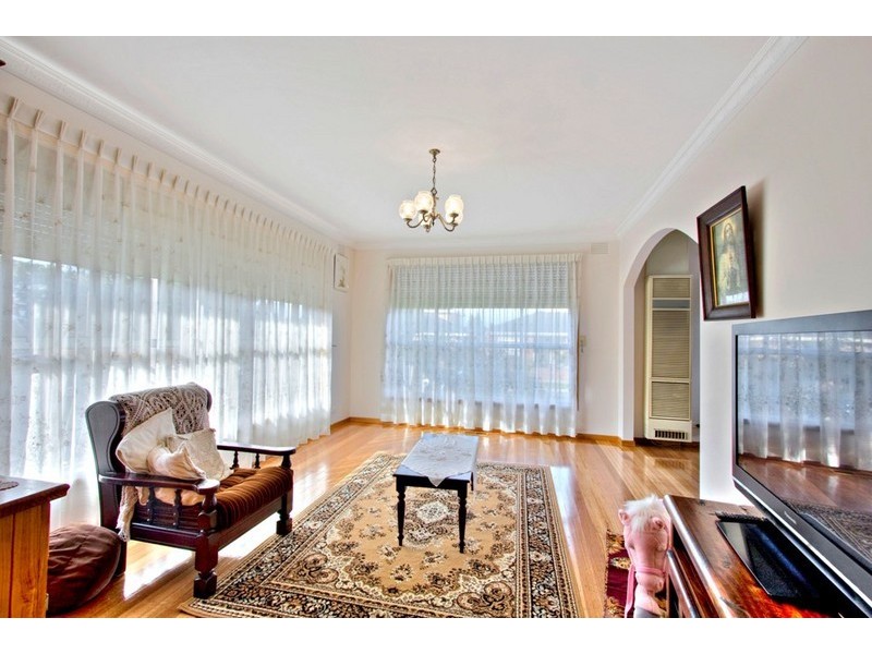 18 Rogers Street, Dandenong VIC 3175