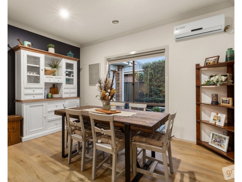 16 Wembley Circuit, Pakenham VIC 3810