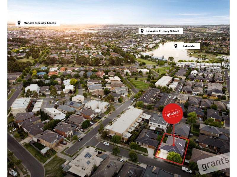 16 Wembley Circuit, Pakenham VIC 3810