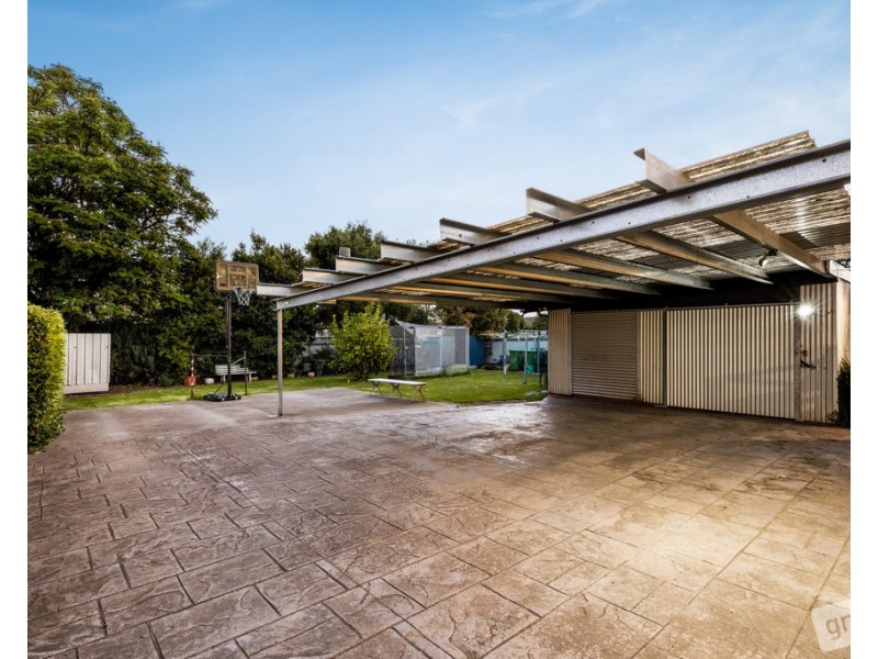 67 Princes Highway, Pakenham VIC 3810