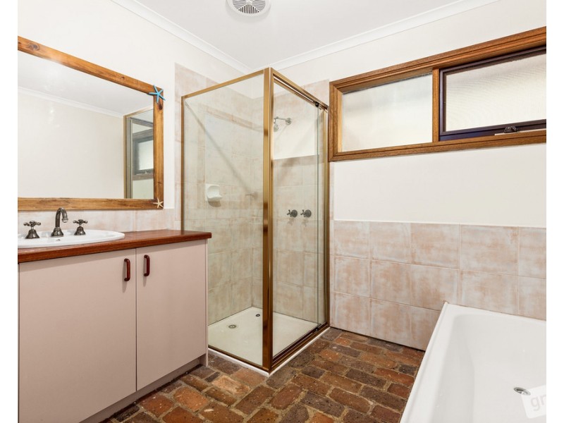 22 Richards Road, Nar Nar Goon VIC 3812