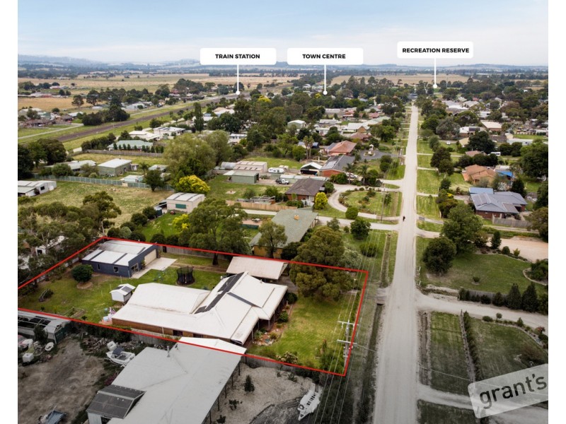 22 Richards Road, Nar Nar Goon VIC 3812