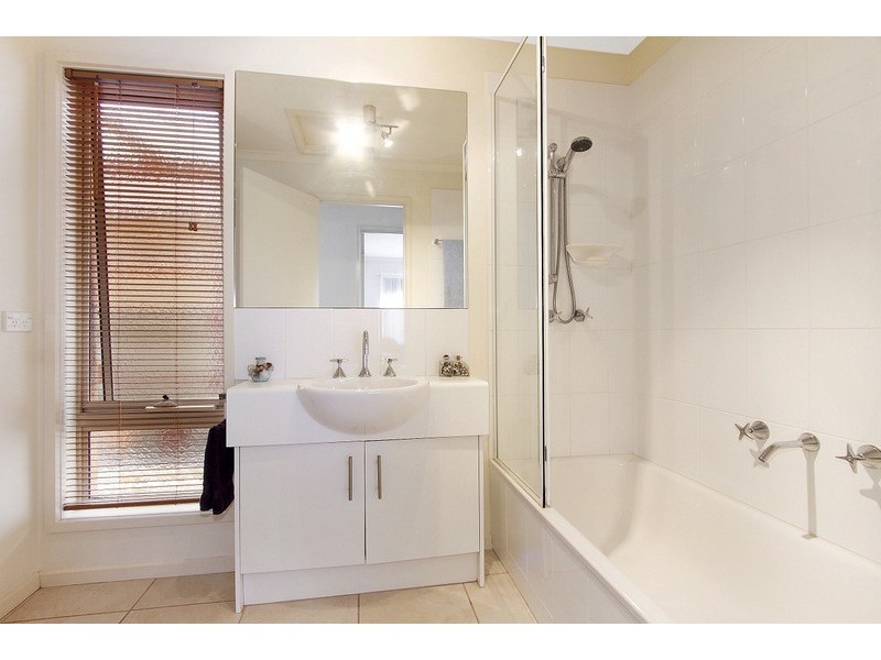 13 Willowbank Pocket, Pakenham VIC 3810