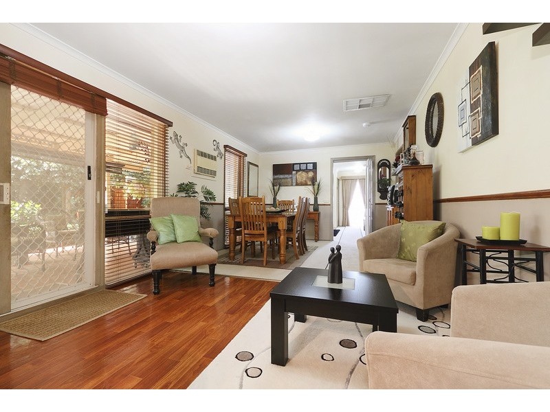 14 Cantle Close, Pakenham VIC 3810