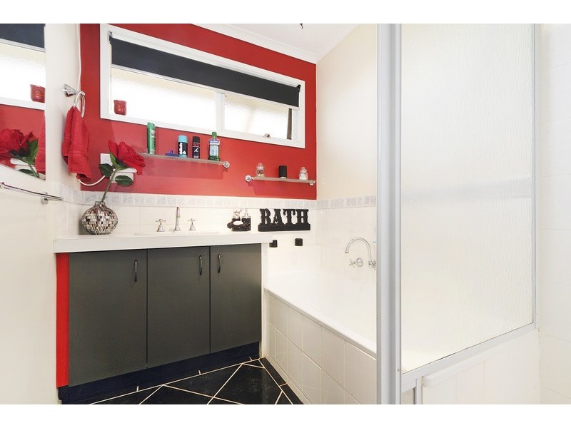 14 Cantle Close, Pakenham VIC 3810