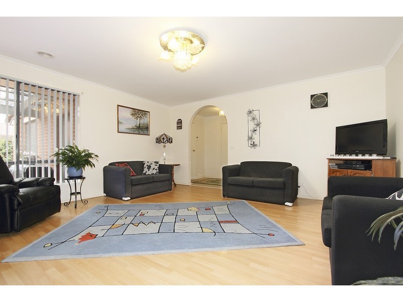 10 Wisteria Court, Pakenham VIC 3810