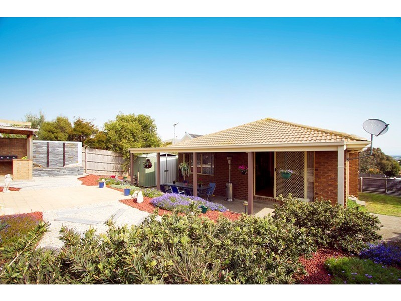 107 Duncan Drive, Pakenham VIC 3810