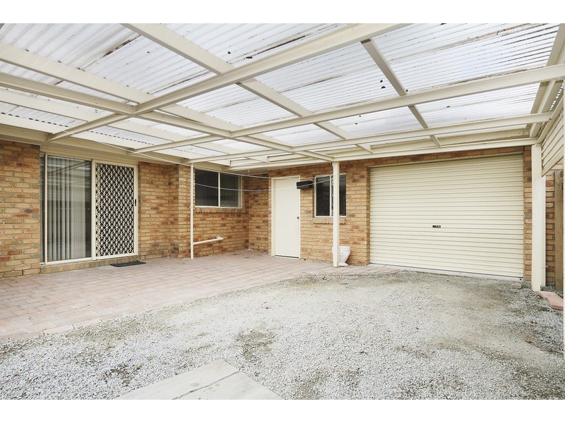 65 Howey Road, Pakenham VIC 3810