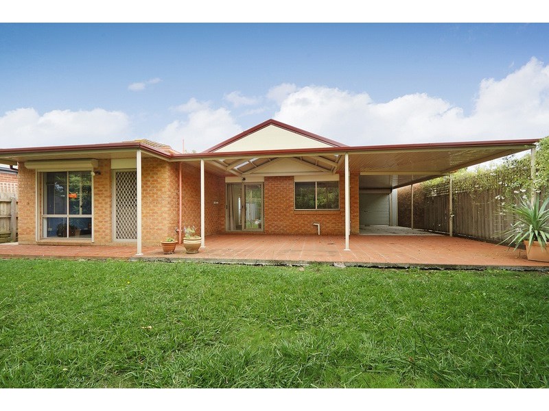 34 Pommel Street, Pakenham VIC 3810