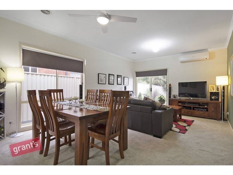 15 Ashwood Grove, Pakenham VIC 3810