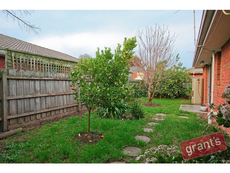 60 Racecourse Road, Pakenham VIC 3810