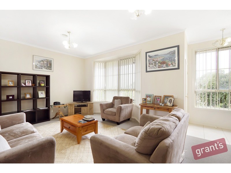 20 Ash Crescent, Pakenham VIC 3810