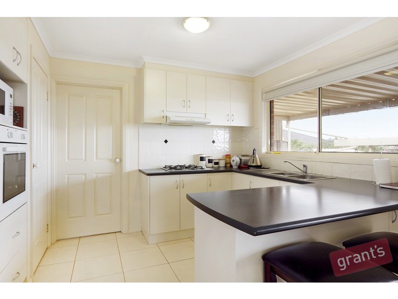 20 Ash Crescent, Pakenham VIC 3810