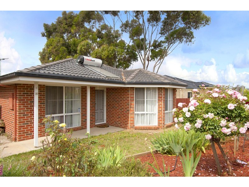 10 Ebony Drive, Pakenham VIC 3810