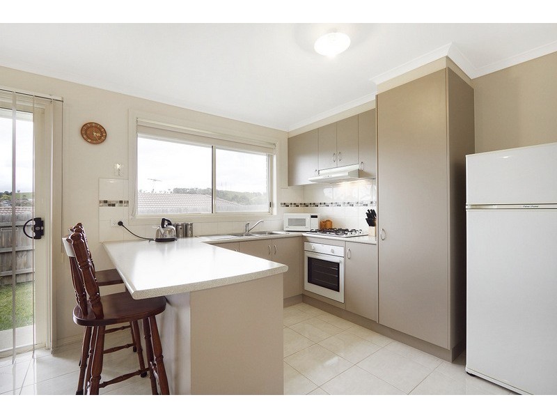 40 Manna Gum Drive, Pakenham VIC 3810