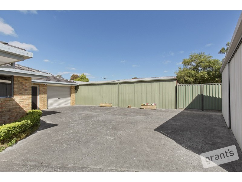 12 Isaac Court, Pakenham VIC 3810