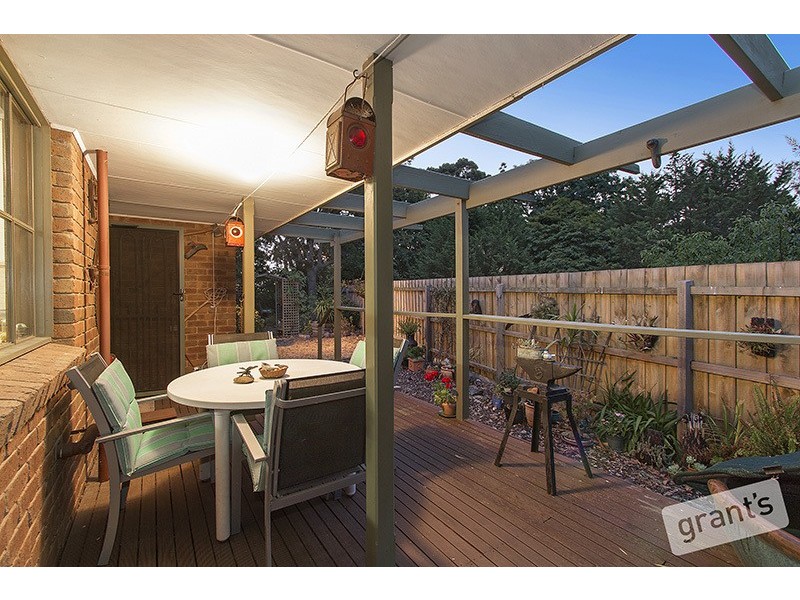 8 Martin Place, Pakenham VIC 3810