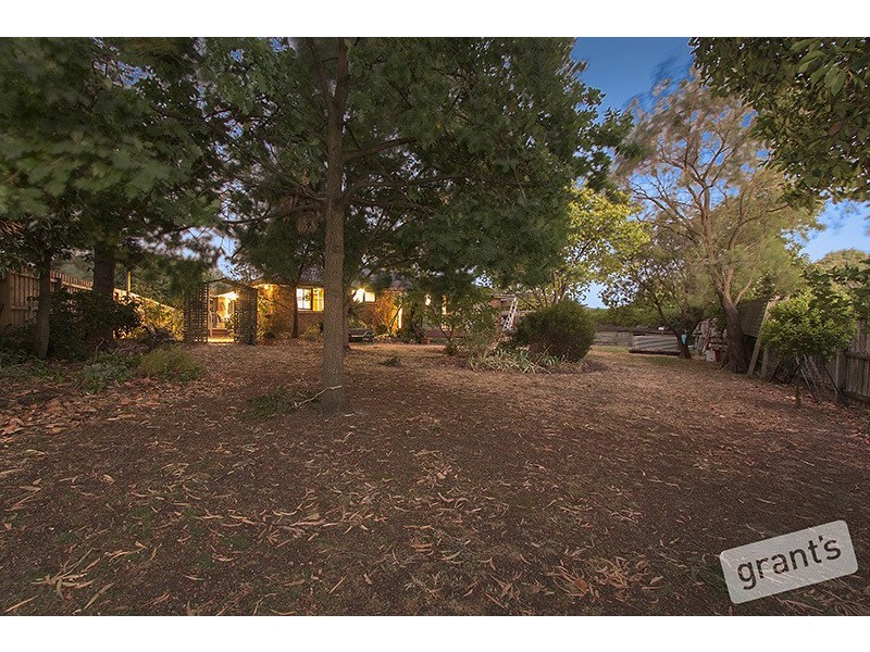 8 Martin Place, Pakenham VIC 3810