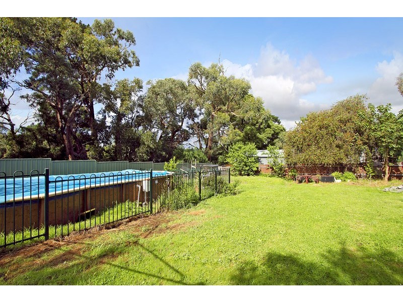 6 Webb Street, Bunyip VIC 3815