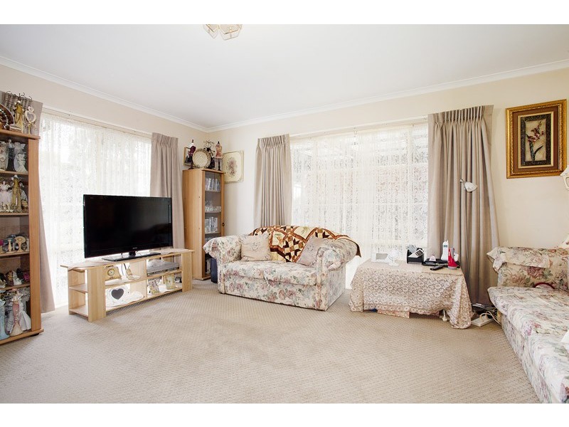 6 Warrawong Drive, Berwick VIC 3806