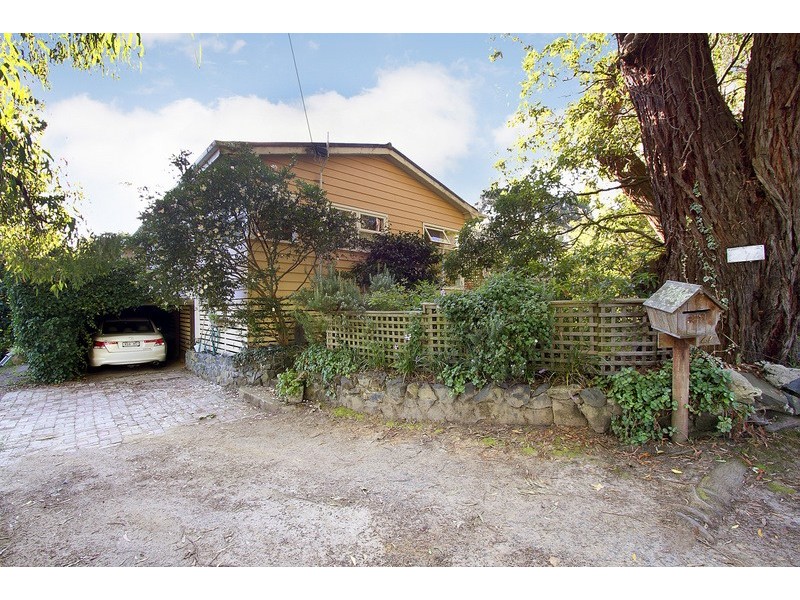 25 – 27 Campbell Street, Garfield VIC 3814