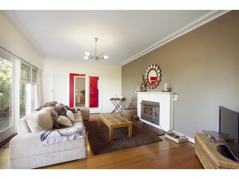 25 – 27 Campbell Street, Garfield VIC 3814