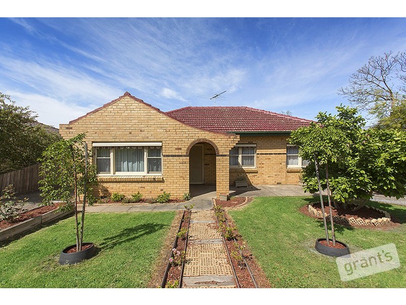 43 Princes Highway, Pakenham VIC 3810