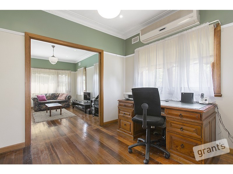 43 Princes Highway, Pakenham VIC 3810