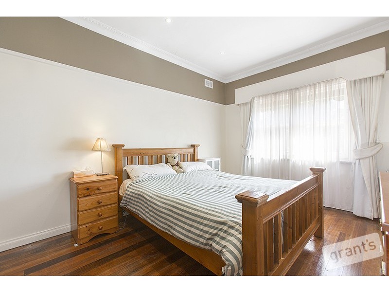 43 Princes Highway, Pakenham VIC 3810